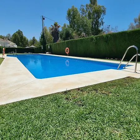 Casa vacanze 3-Bedroom House With A Private Sunny Garden And Community Pool In Marbella Near Puerto Banus Marbella