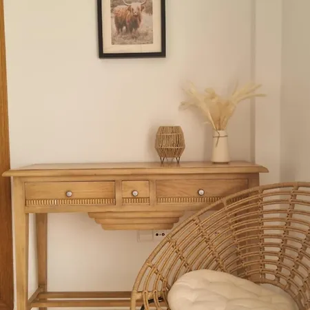 3-Bedroom House With A Private Sunny Garden And Community Pool In Marbella Near Puerto Banus Casa vacanze *
