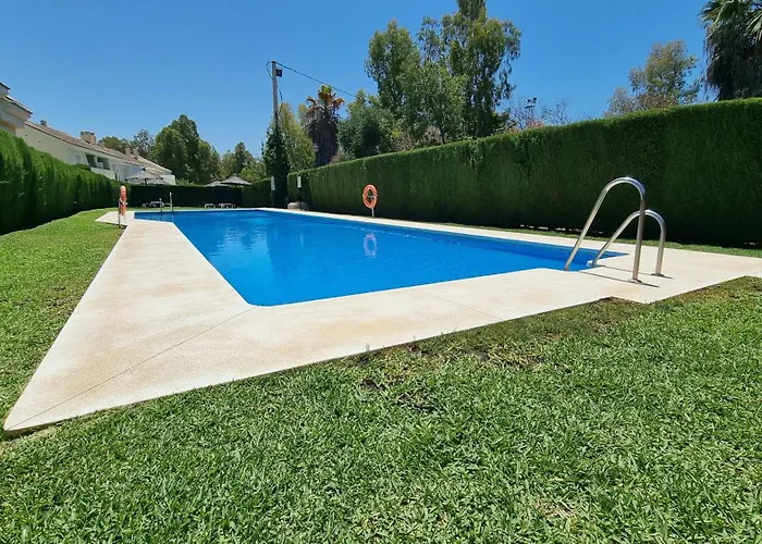 Casa vacanze 3-Bedroom House With A Private Sunny Garden And Community Pool In Marbella Near Puerto Banus Marbella
